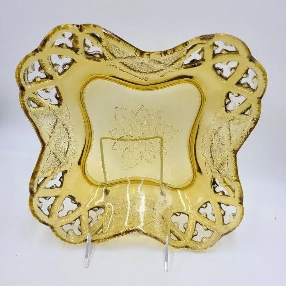 federal glass vintage art