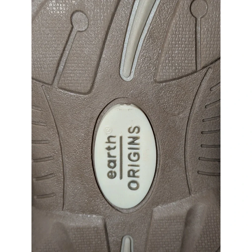 Earth Origins patterned closures customized