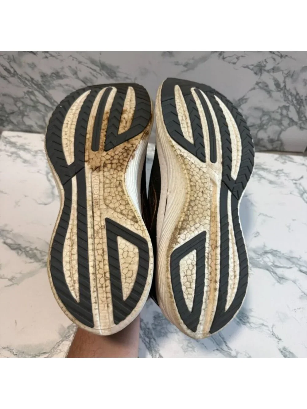 Saucony men 10