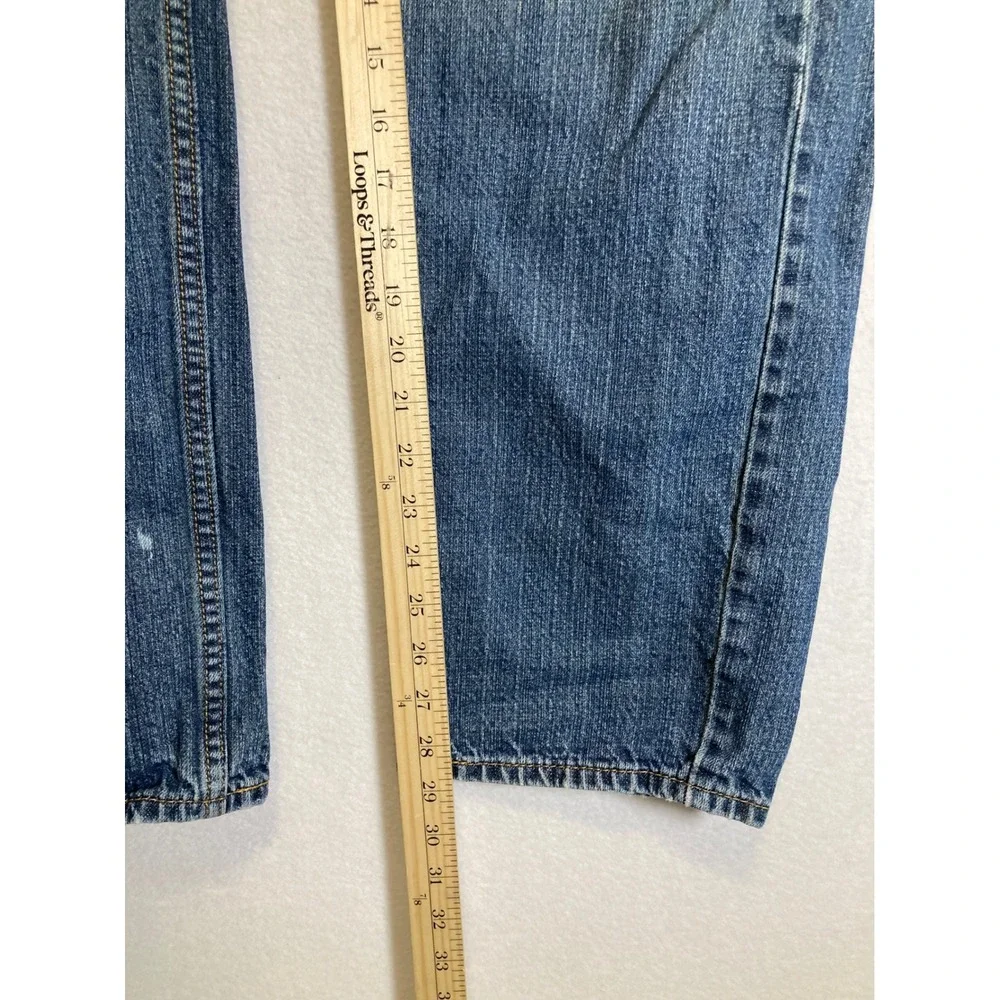 Levis these levi
