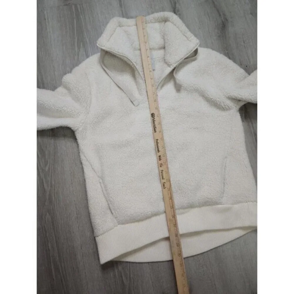 Athleta talus sherpa