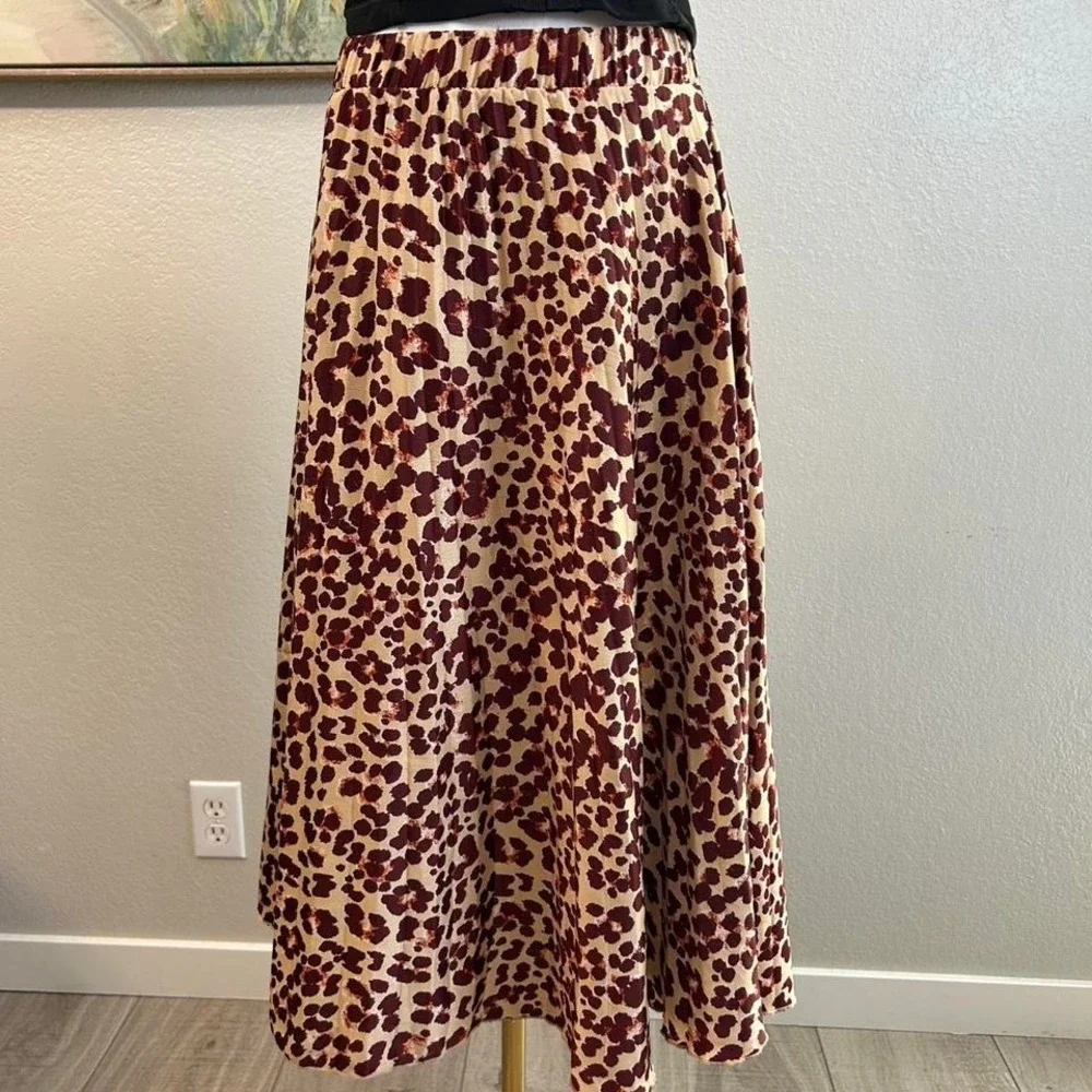 Leopard‎ Print Midi Skirt Animal Print Flowy Elastic Waist - Size 6