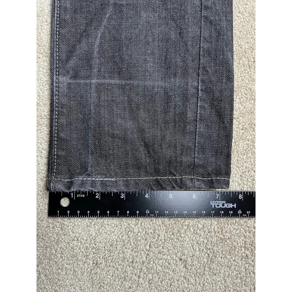 Levis this pair