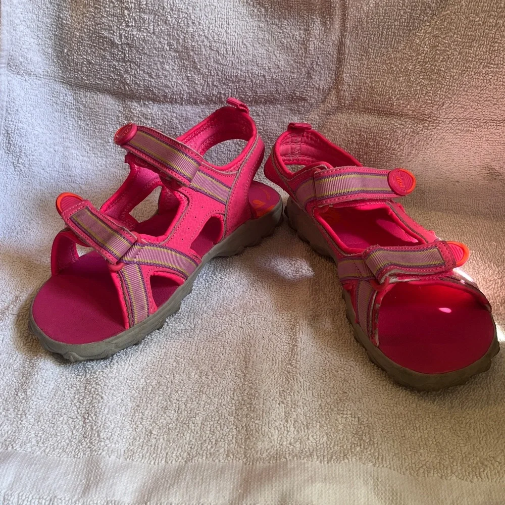 Stride Rite bright comfortable