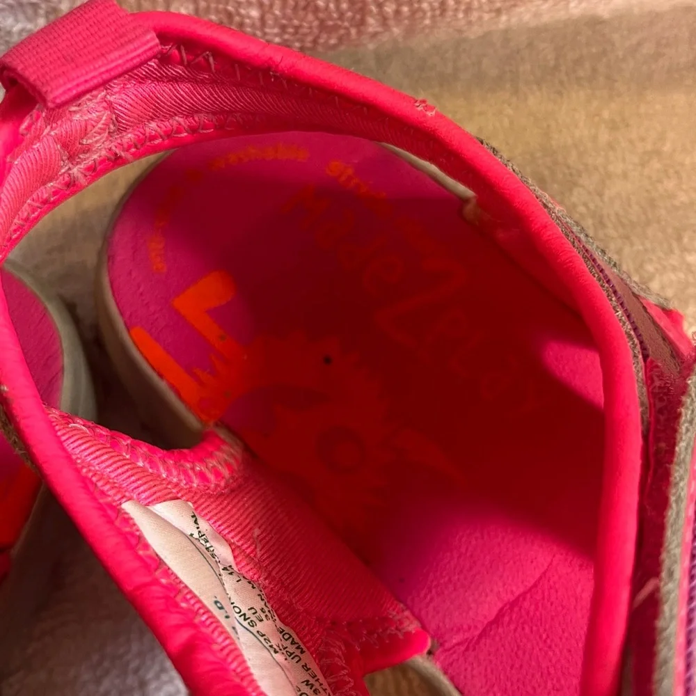 Stride Rite bright comfortable