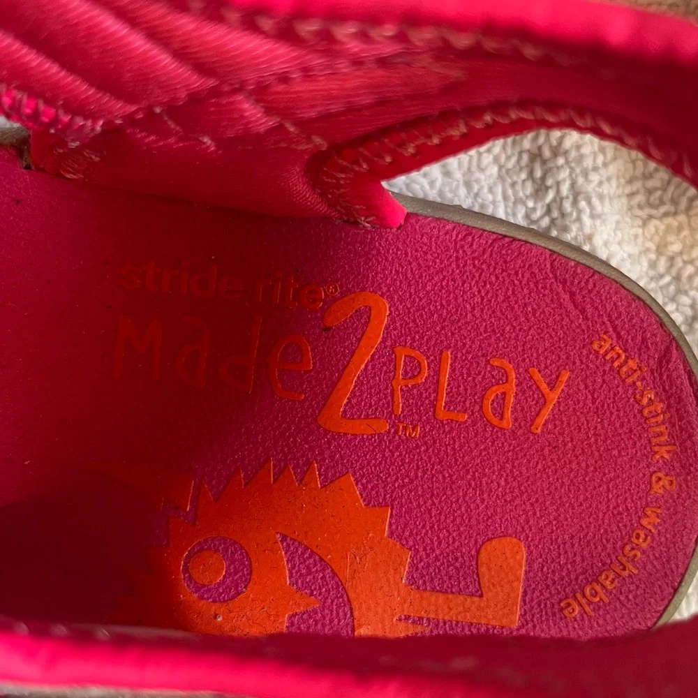 Stride Rite bright comfortable