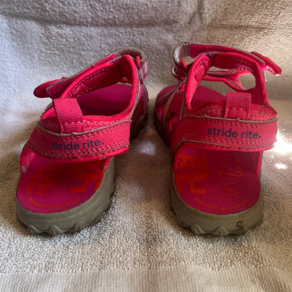 Stride Rite bright comfortable