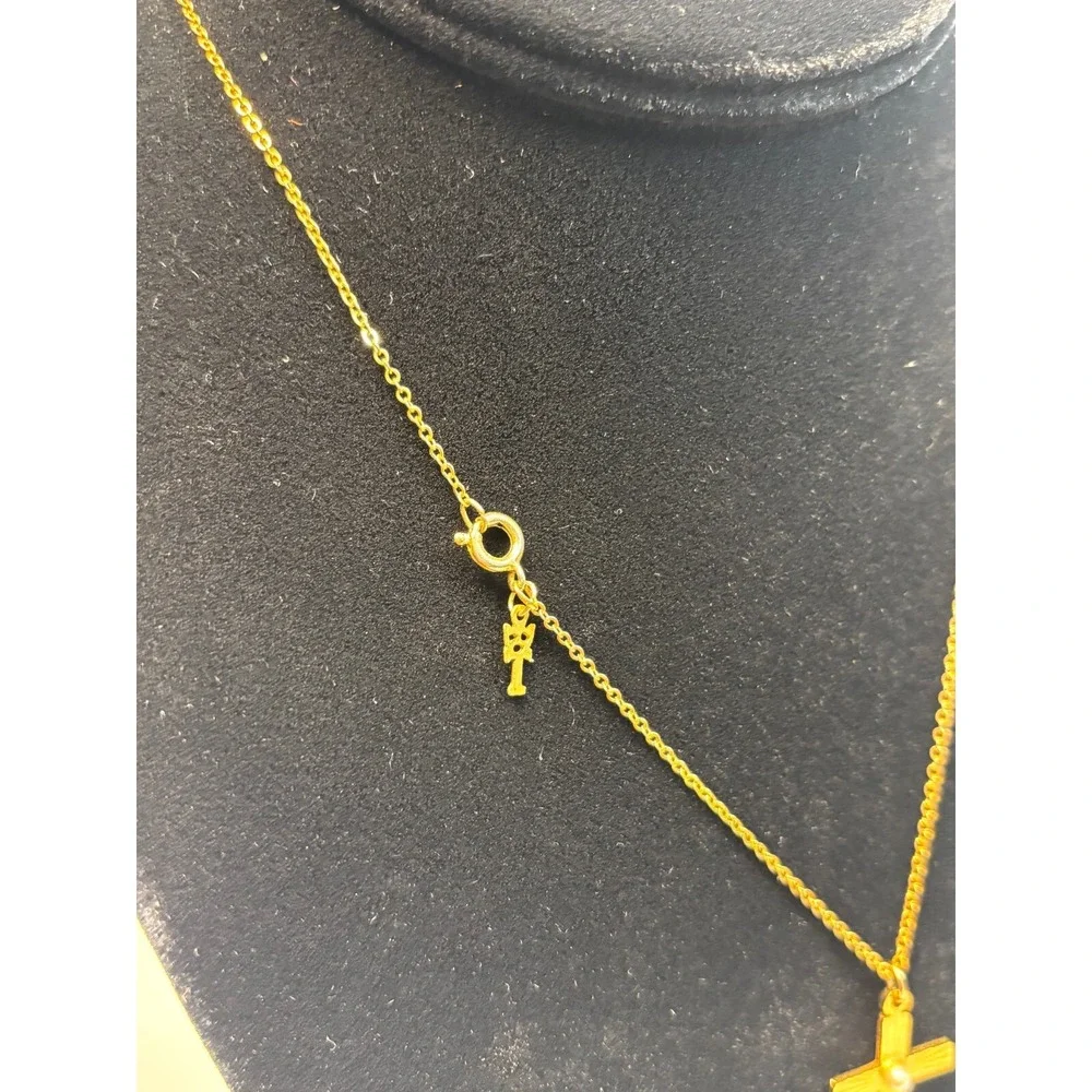 Trifari elegant chain