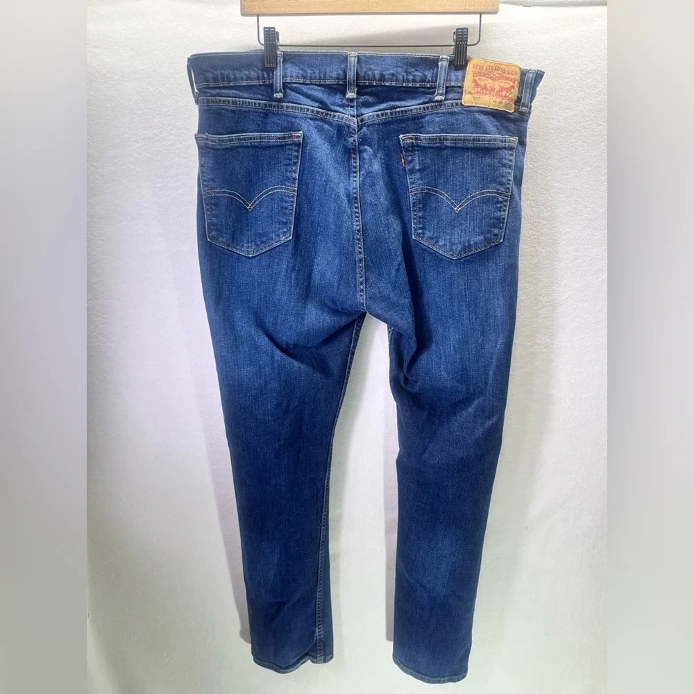 Levis pre owned