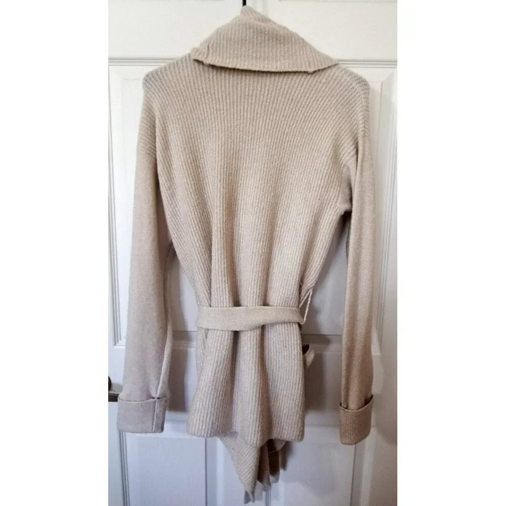 Simply Vera Vera Wang bust 44