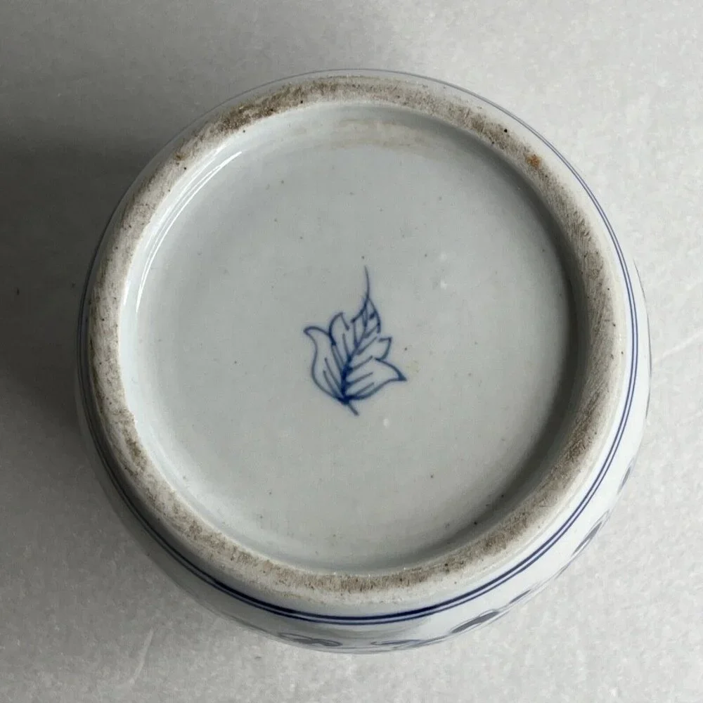Chinese Blue&White Flower Arabesque Muffle‎ painting TEA CADDY
