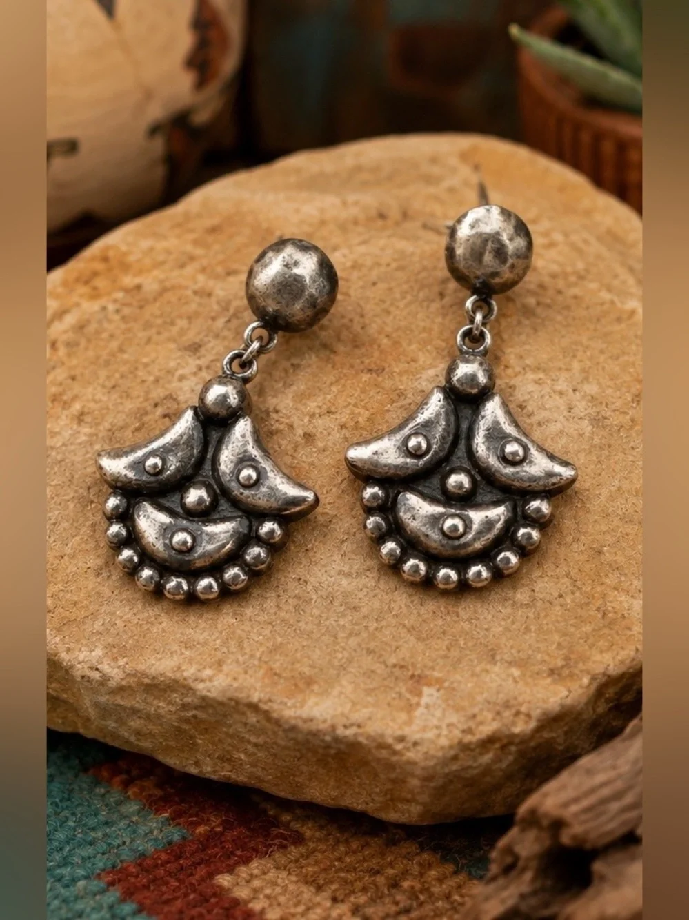 Antique 1920's Mexico Sterling Silver Screw Back Dangle Earrings