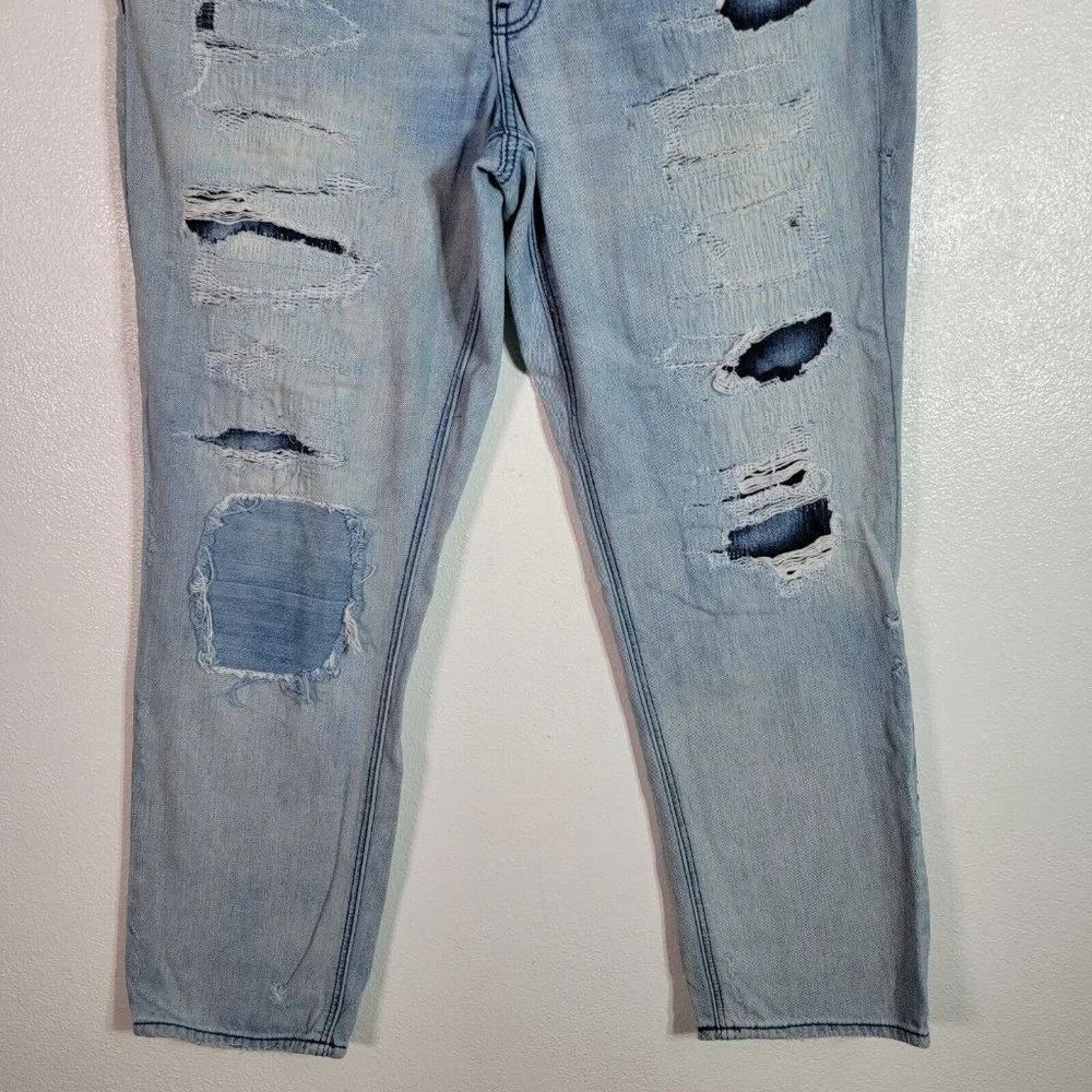 American Eagle Outfitters size 14