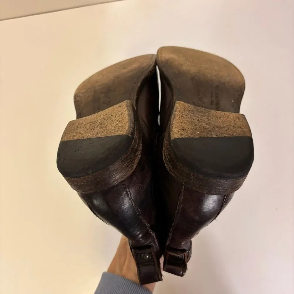 Frye pre size