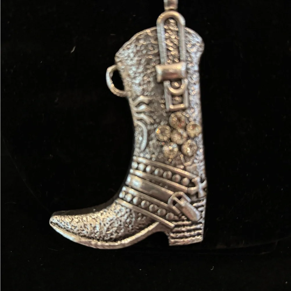 Silver Cowboy Boot‎ Pendant