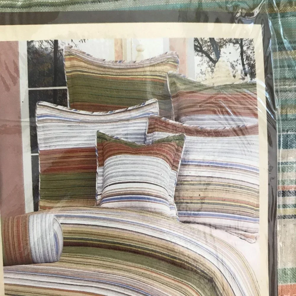 Set of 2 Neutral Stripe Standard Pillow Shams‎