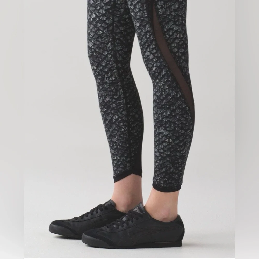 lululemon athletica lululemon featherlight