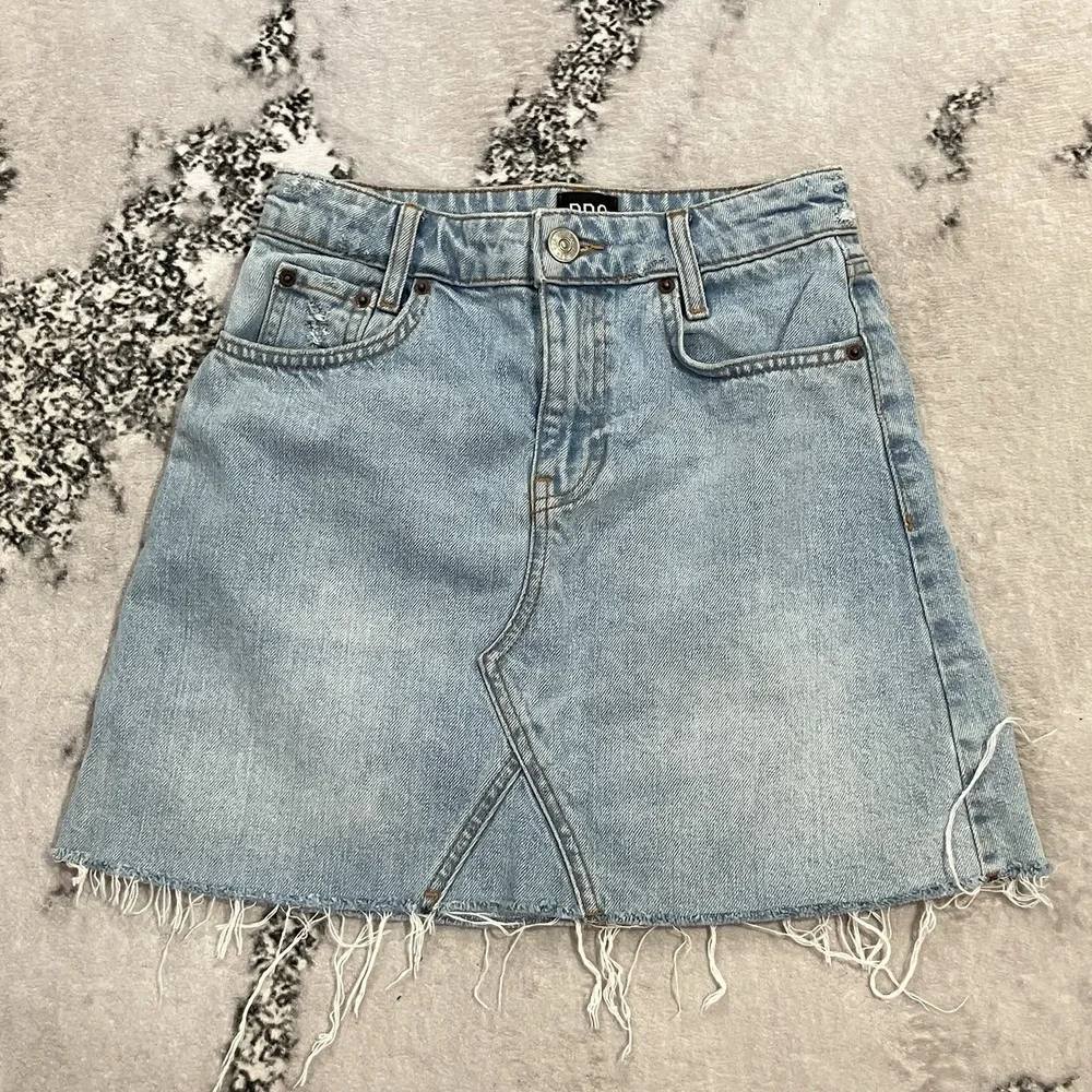 BDG Urban Outfitters Denim Mini Skirt Womens Size XS Raw Hem High Rise