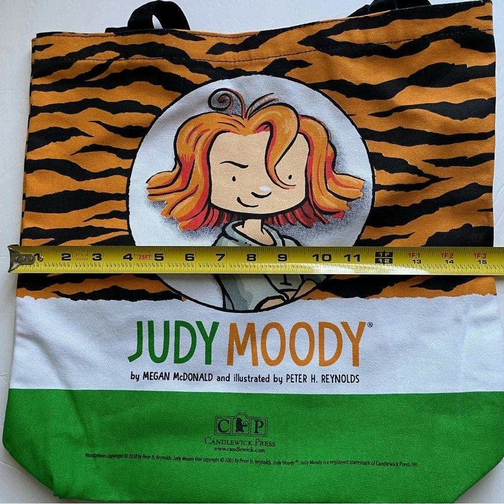Judy Moody carry your