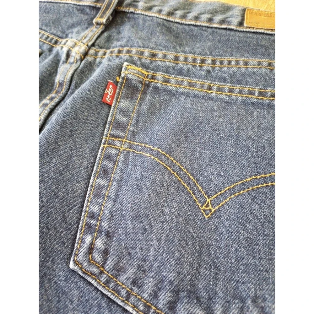 Vintage Levi's Red Tab Denim Jean Skirt Size 12 Blue 100% Cotton Knee Length USA