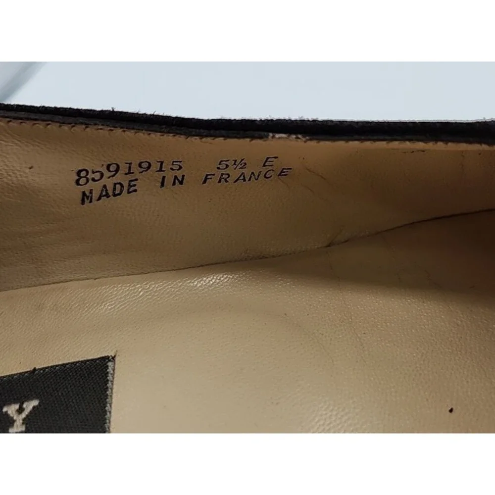 Bally step into