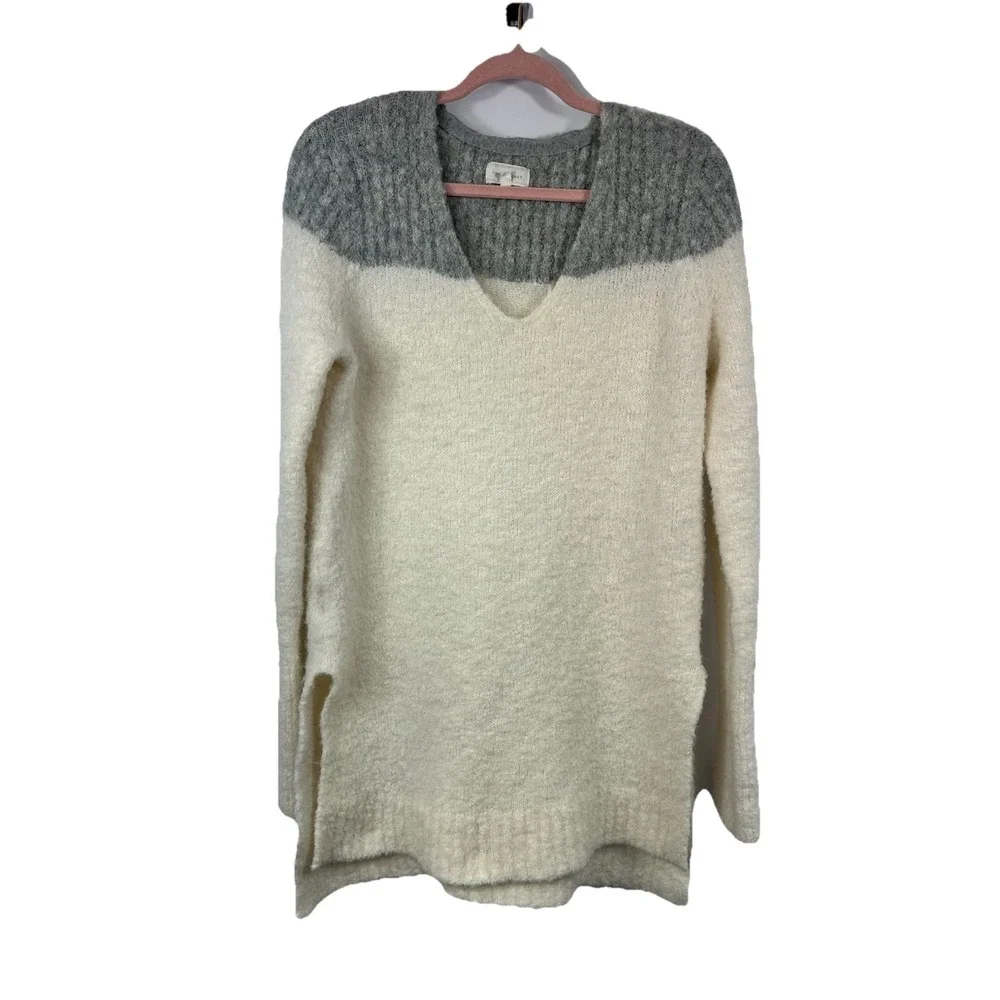 Lou & Grey Marled Colorblock V-Neck Tunic‎ Sweater Medium Alpaca Wool Soft Girl