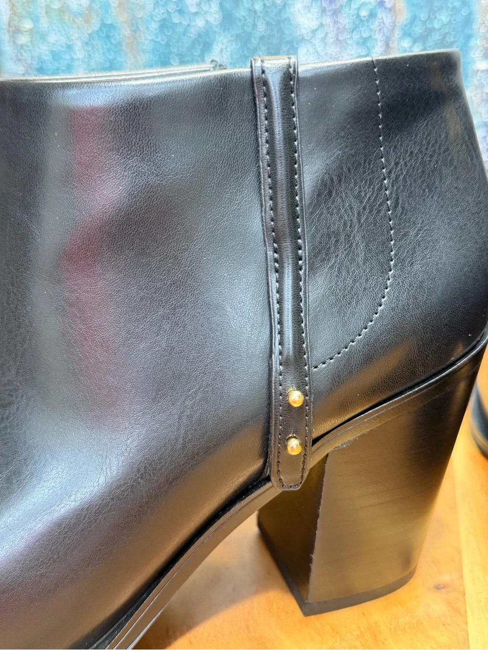 Franco Sarto streamlined original