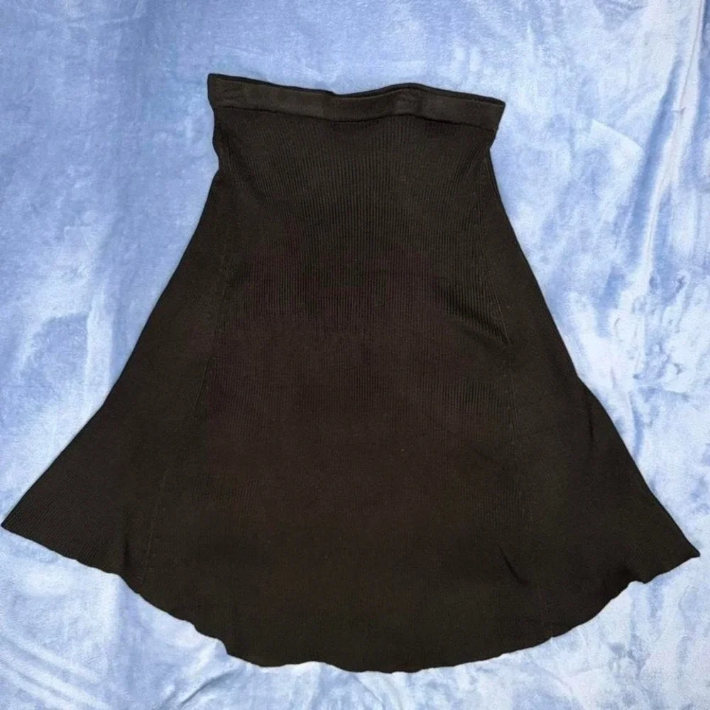 Vintage appraisal Black strapless tube‎ top with flared hem. Women Size: L