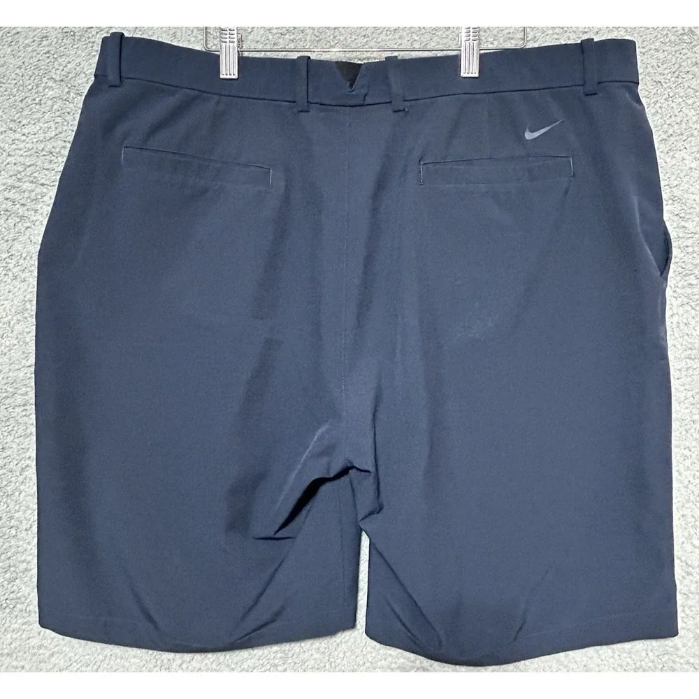 Nike Golf Shorts Men 40 Blue Chino Striped Swoosh Logo Outdoor Preppy Breathable