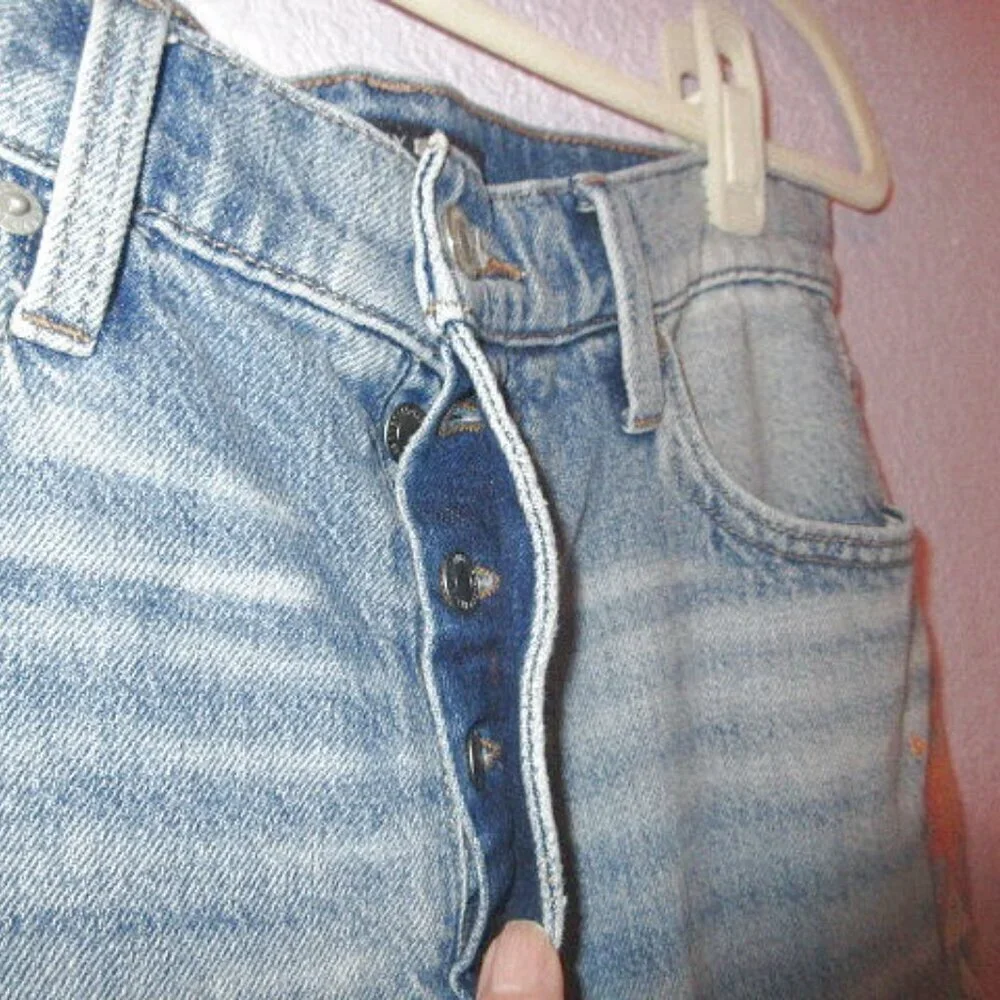Lucky Brand excellent but