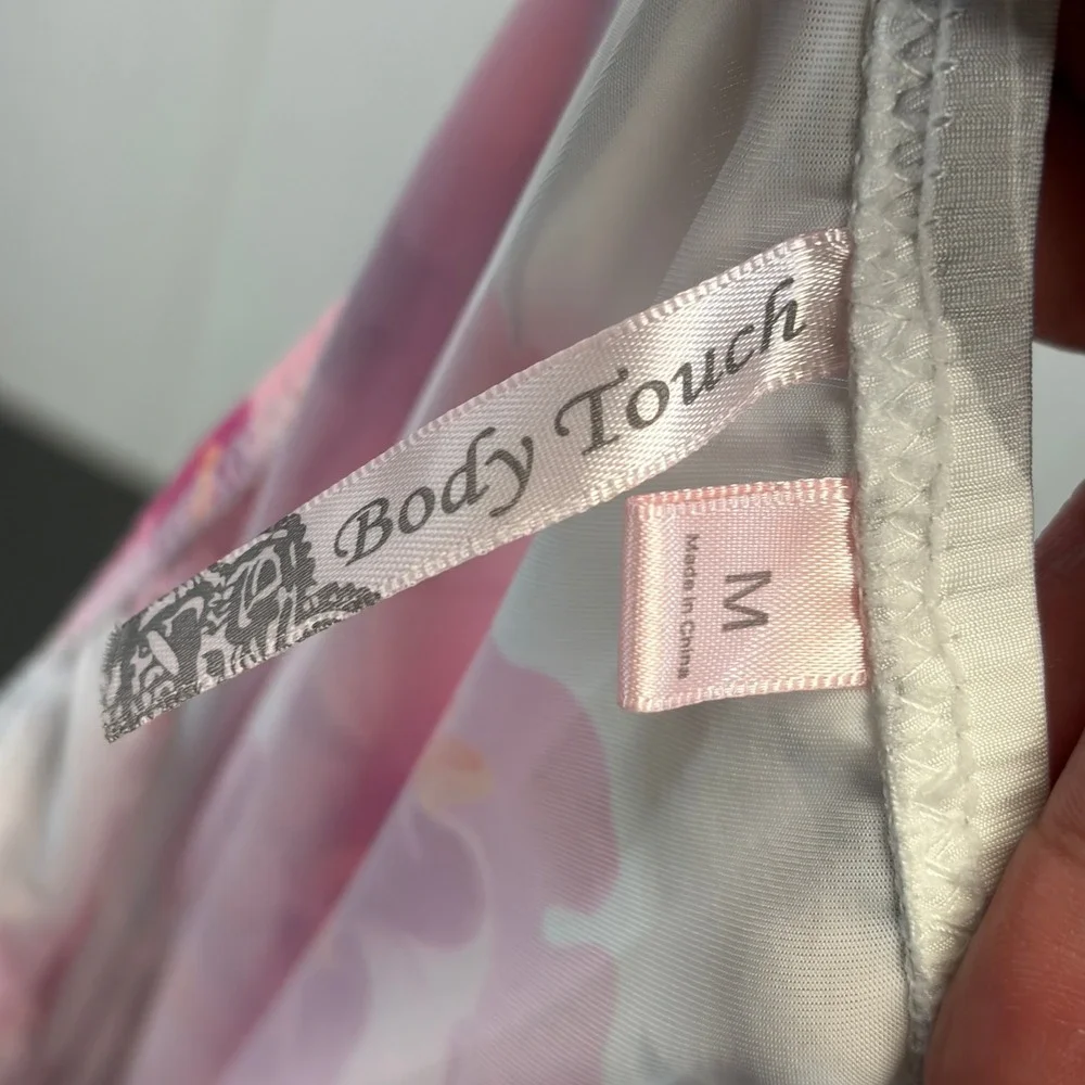 Body Touch measurements pit