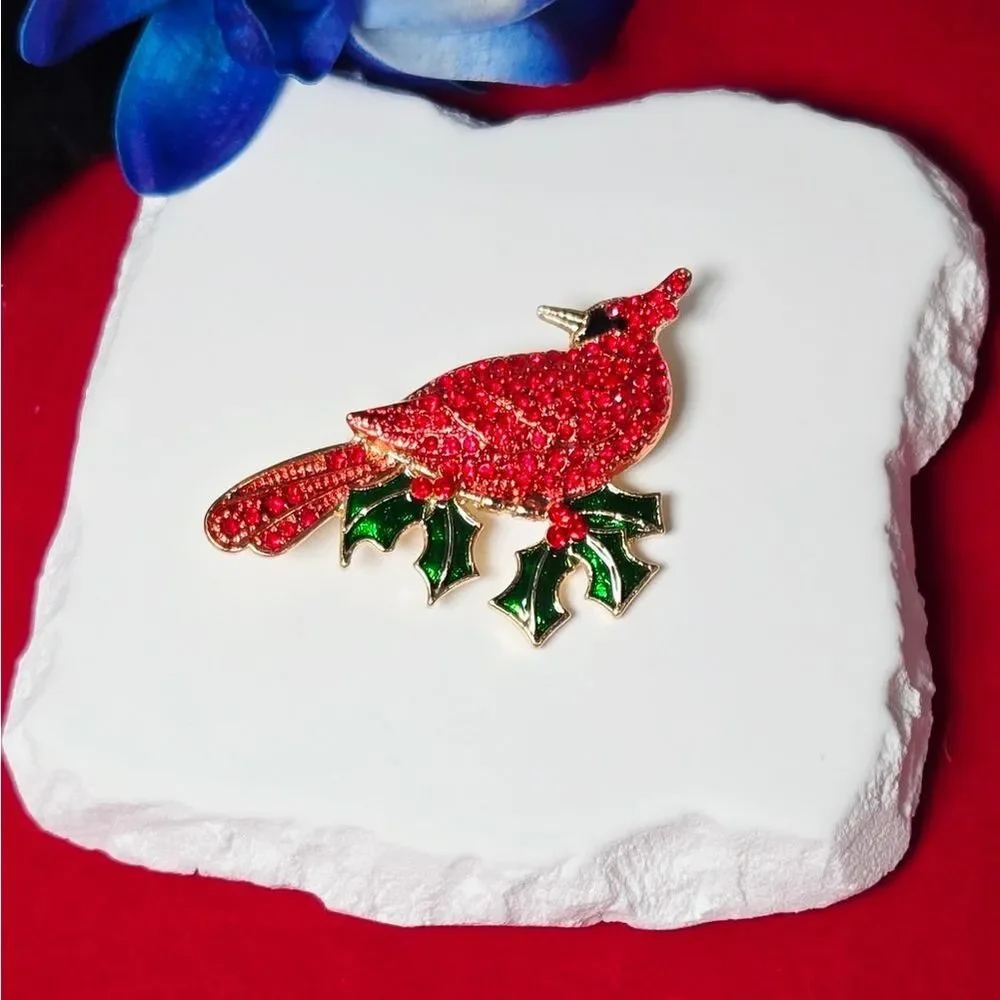 Red Cardinal Rhinestone Brooch – Holly Leaf Scarf Pin NWT Memorial Jewelry Gift