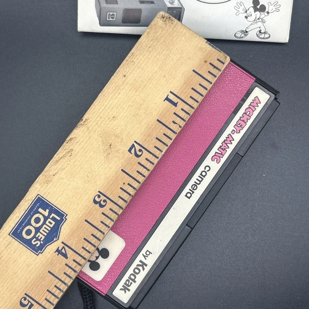 Vintage Mickey Mouse 1988 Kodak Disney Mickey Matic 110 Film Camera Pink