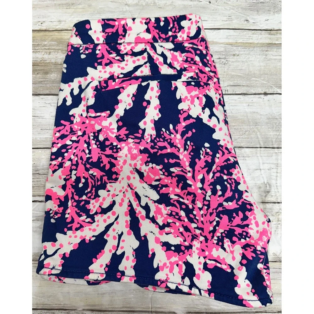 Lilly‎ Pulitzer Hazellle stretch Shorts Navy Pink Coral Reef Size 00 Side Zip
