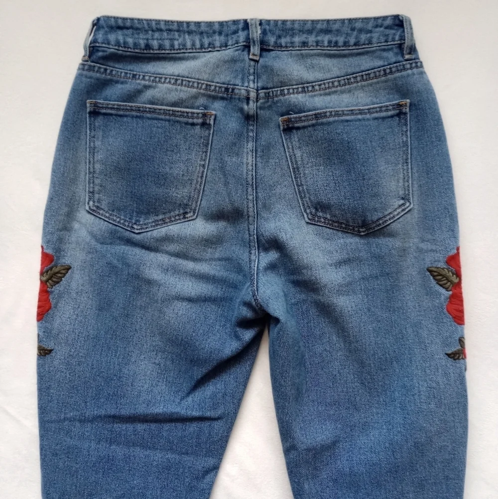 PacSun these mom