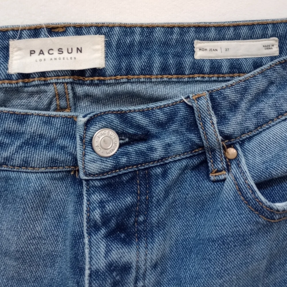 PacSun these mom