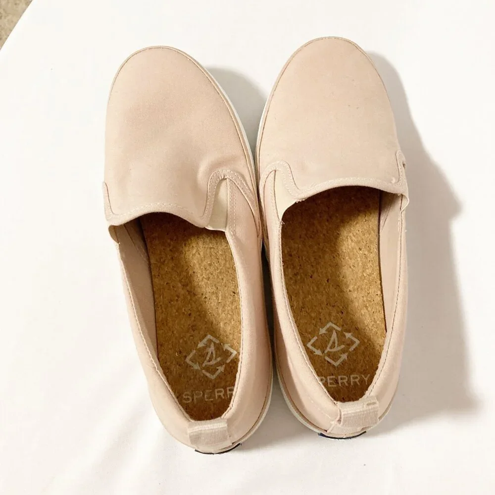 Sperry versatile everyday