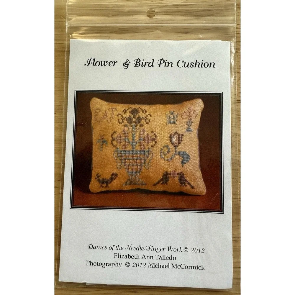 Dames Of The Needle /‎ Finger Work Flower & Bird Pincushion Pattern