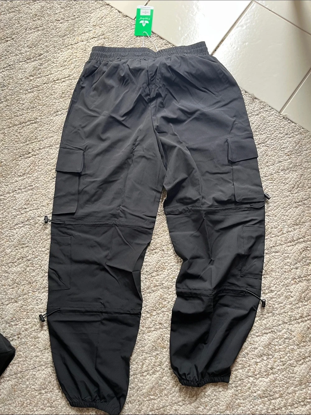 N/A versatile black