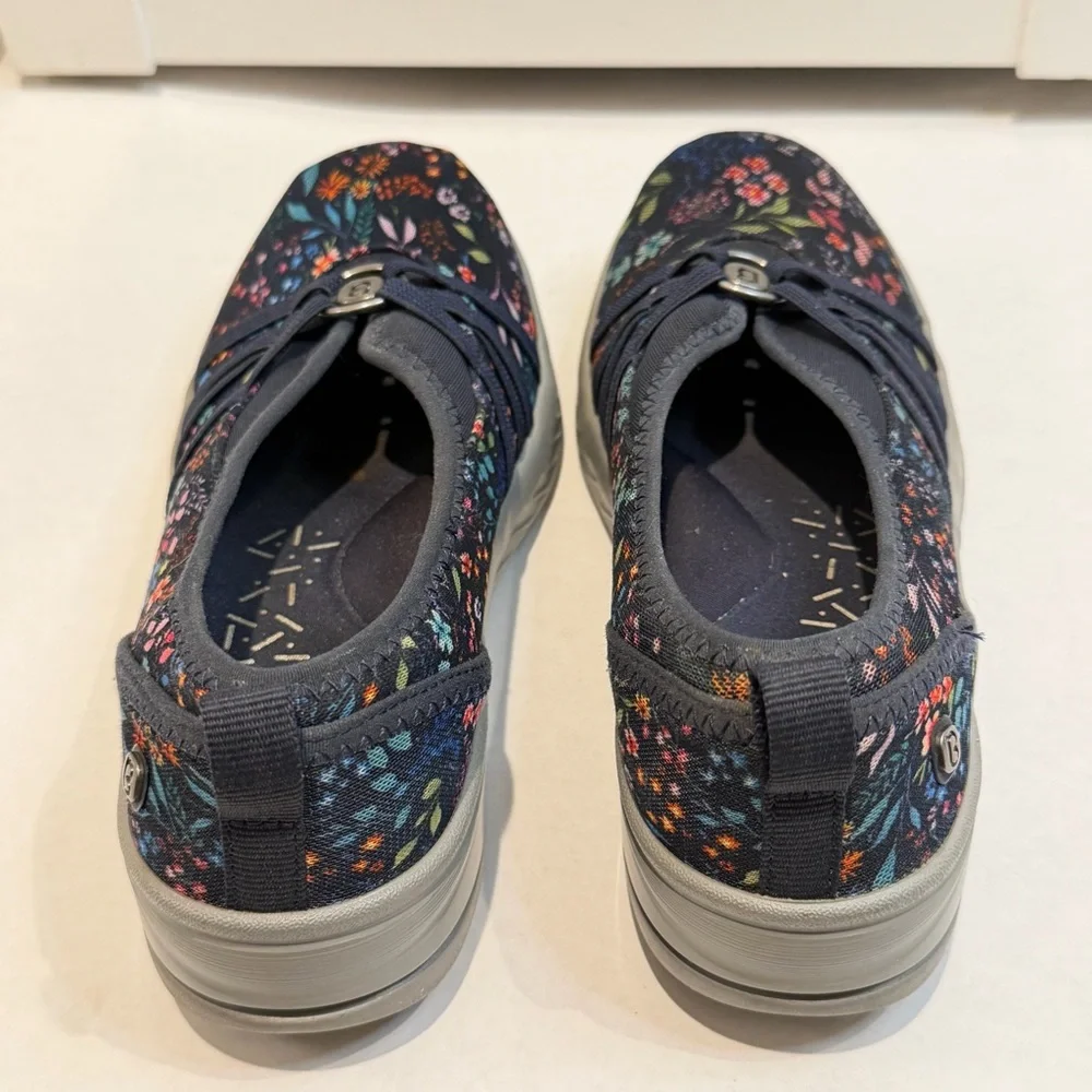 Bzees comfortable lightweight