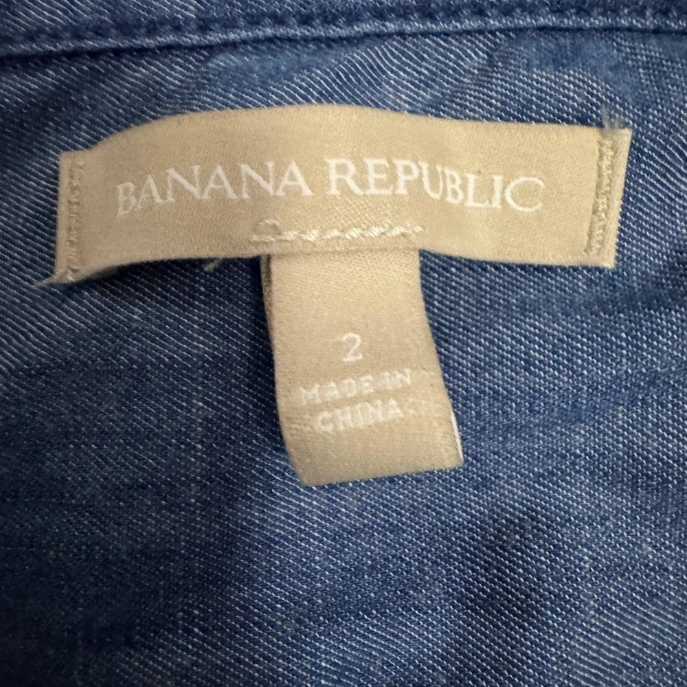 Banana Republic this material