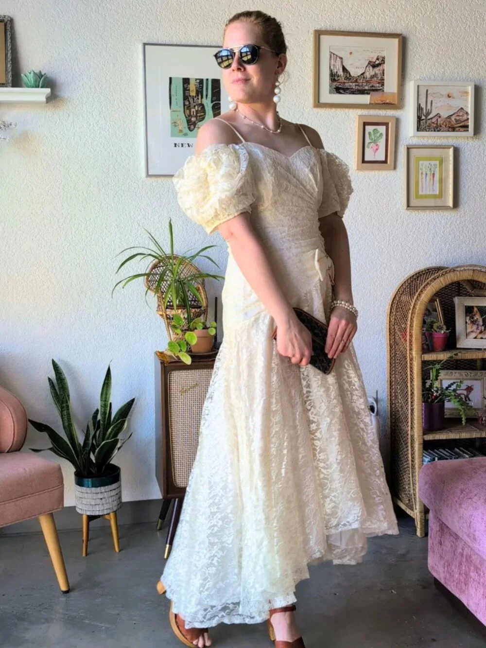 Vintage ivory lace