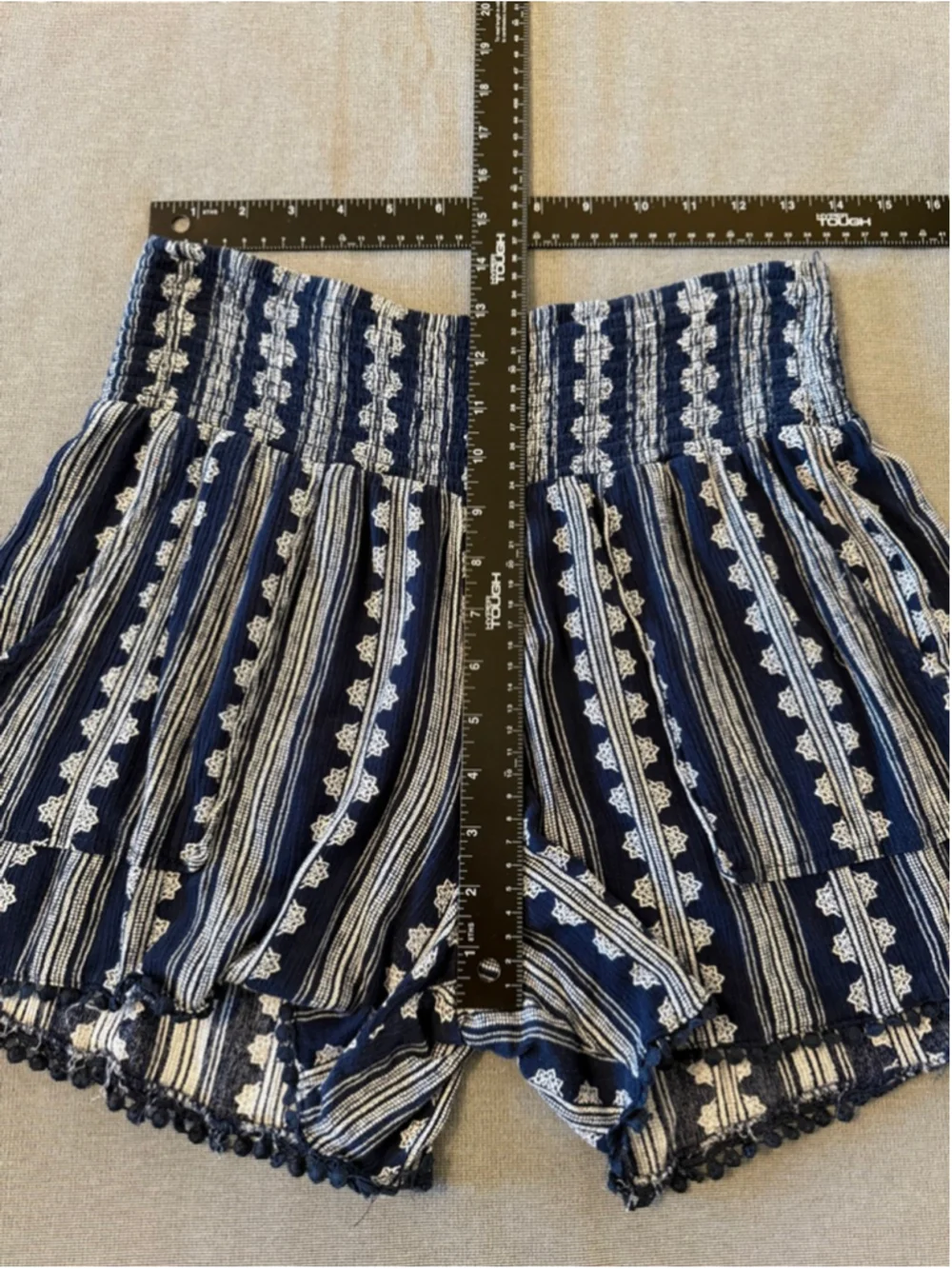 Three Dots Women's Pull On Shorts Navy Stripe Batik Size M Boho