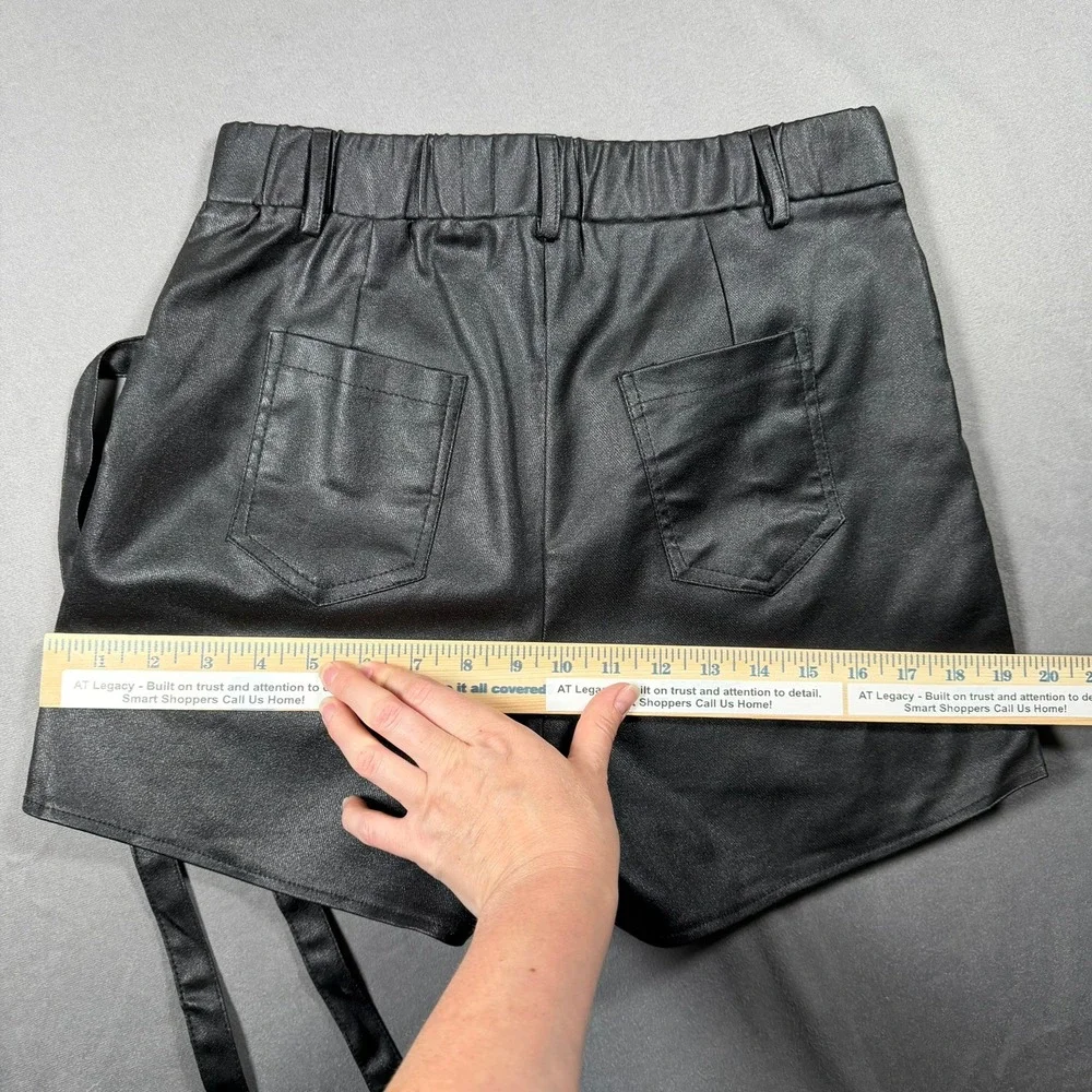 Faux‎ Leather Rave Skort Womens Medium M Black Zipper Wrap Punk Streetwear Goth