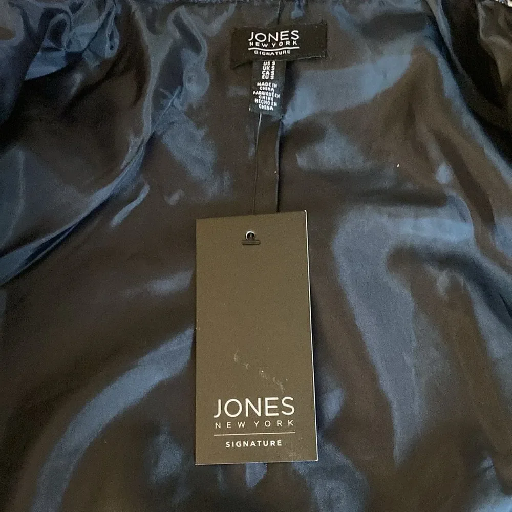 NWT Jones New York Signature Collection Quilted Jacket in Blue & White Paisley.