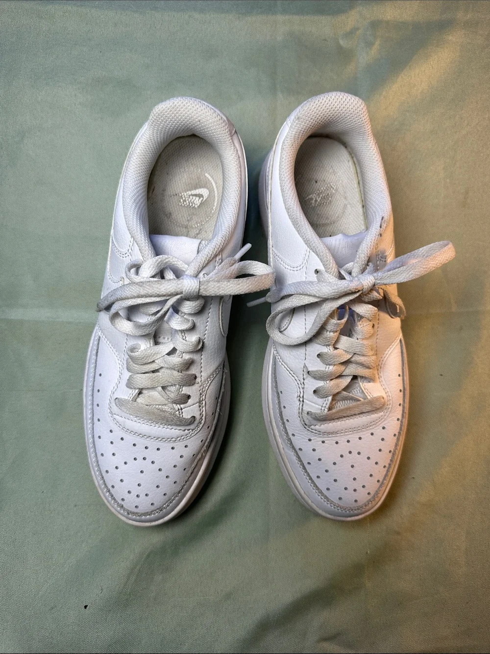 Nike White Low-Top Leather Sneakers with Cream Accents