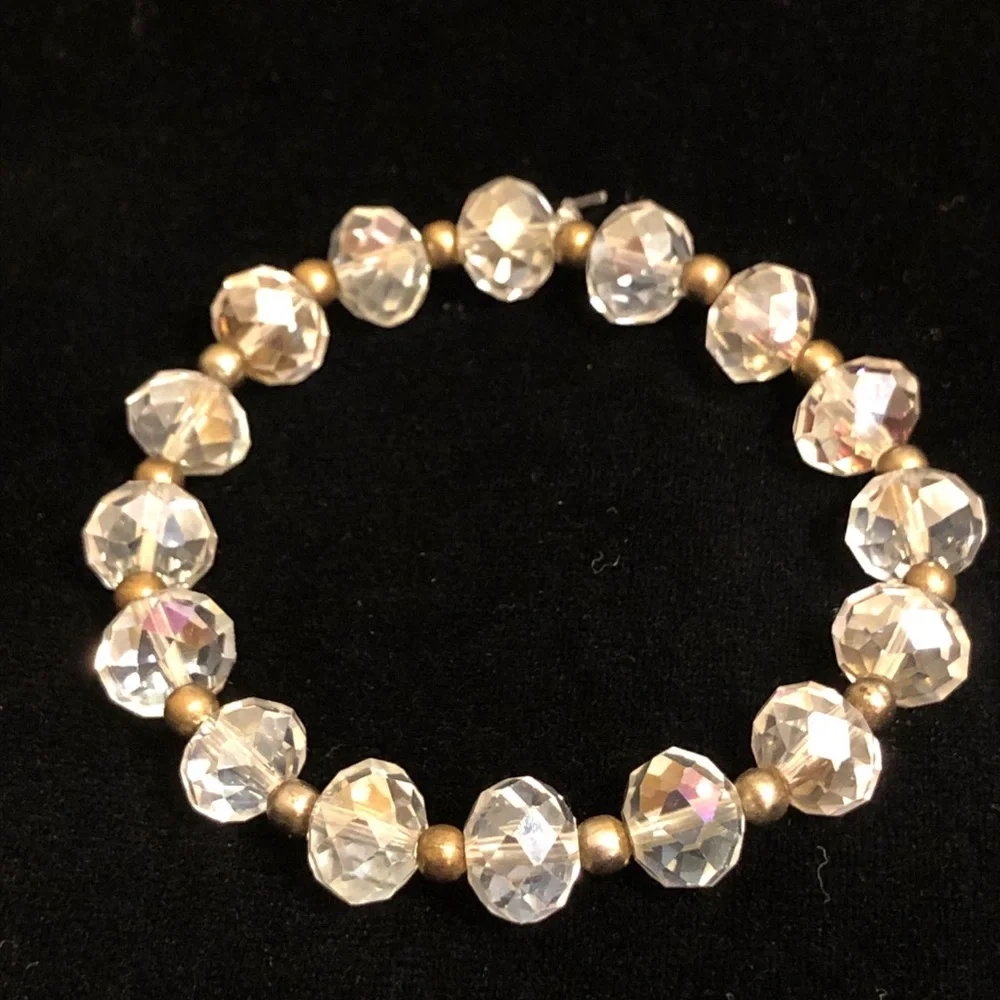 Elegant Faux Crystal and Gold Tone Beaded Bracelet Vintage Costume Jewelry