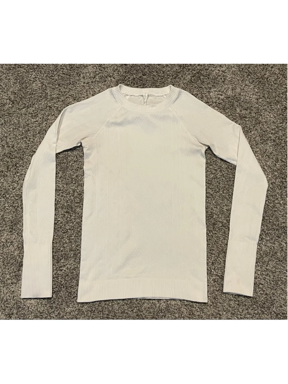 Lululemon Women’s Rest Less Textured Pullover Long Sleeve, Size 4, VGUC