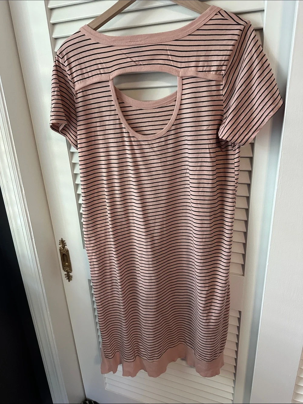Left Of Centre striped scoop
