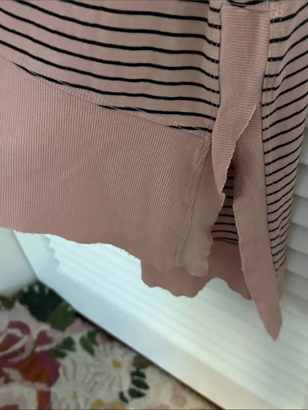 Left Of Centre striped scoop